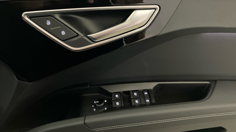 Audi Q4 e-tron 210kW 45 Quattro 82kWh S Line 5dr Auto [Leather] Electric Estate